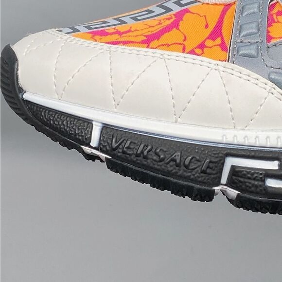 Versace Barocco Trigreca Sneakers size 40/US size 7 - Picture 5 of 16